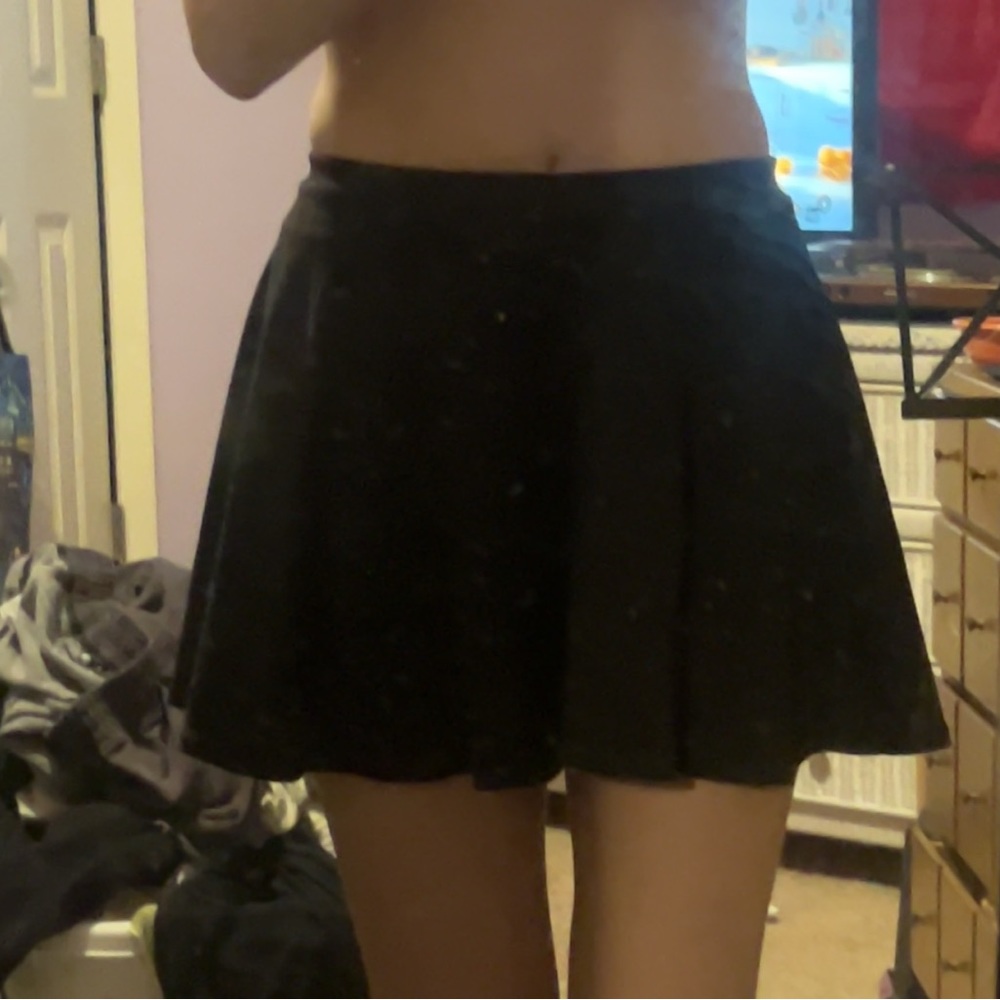 Black skirt
